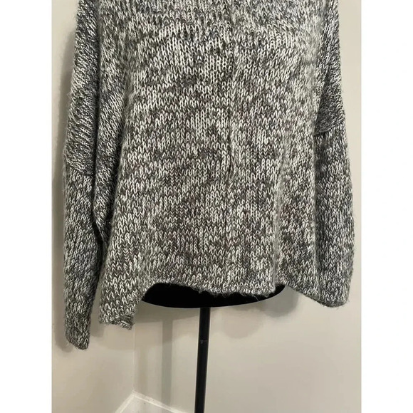 Wooden Ships Mohair and Wool Blend‎ Gray Funnel Neck Cozy Sweater - Picture 5 of 10